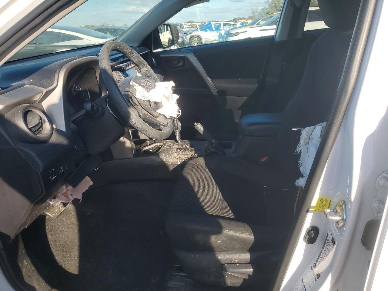 2018 Toyota Rav4 Le - Фото 7