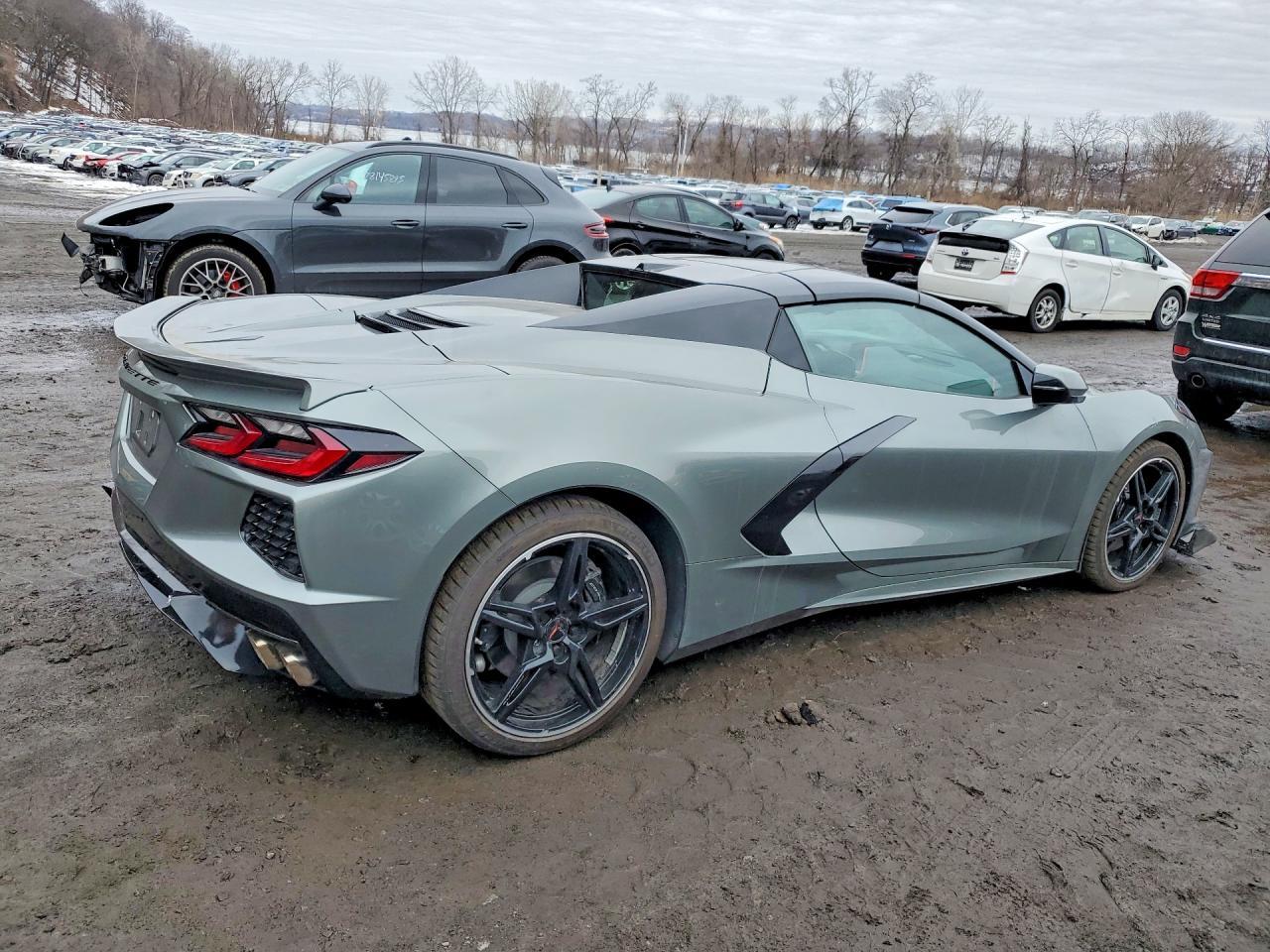 2023 Chevrolet Corvette Stingray 2Lt - Фото 3