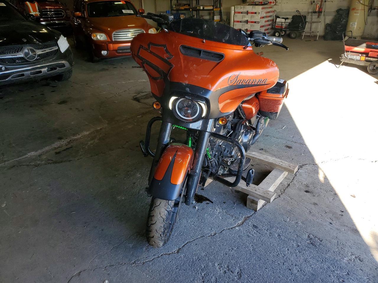 2019 Harley Davidson Flhxs - Фото 2