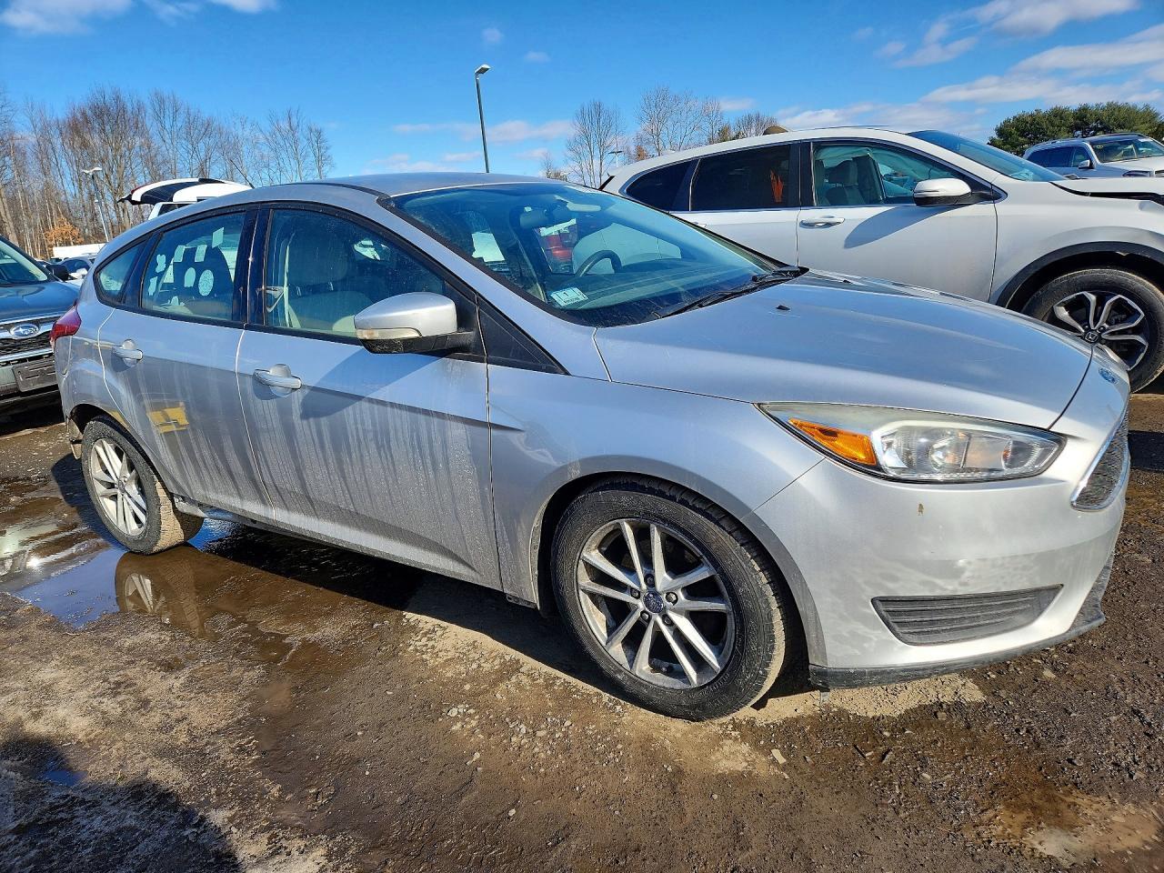 2017 Ford Focus Se - Image 4