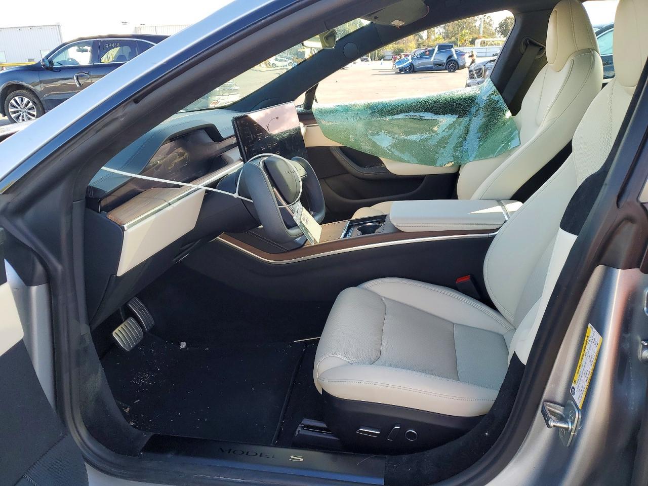 2024 Tesla Model S - Фото 7