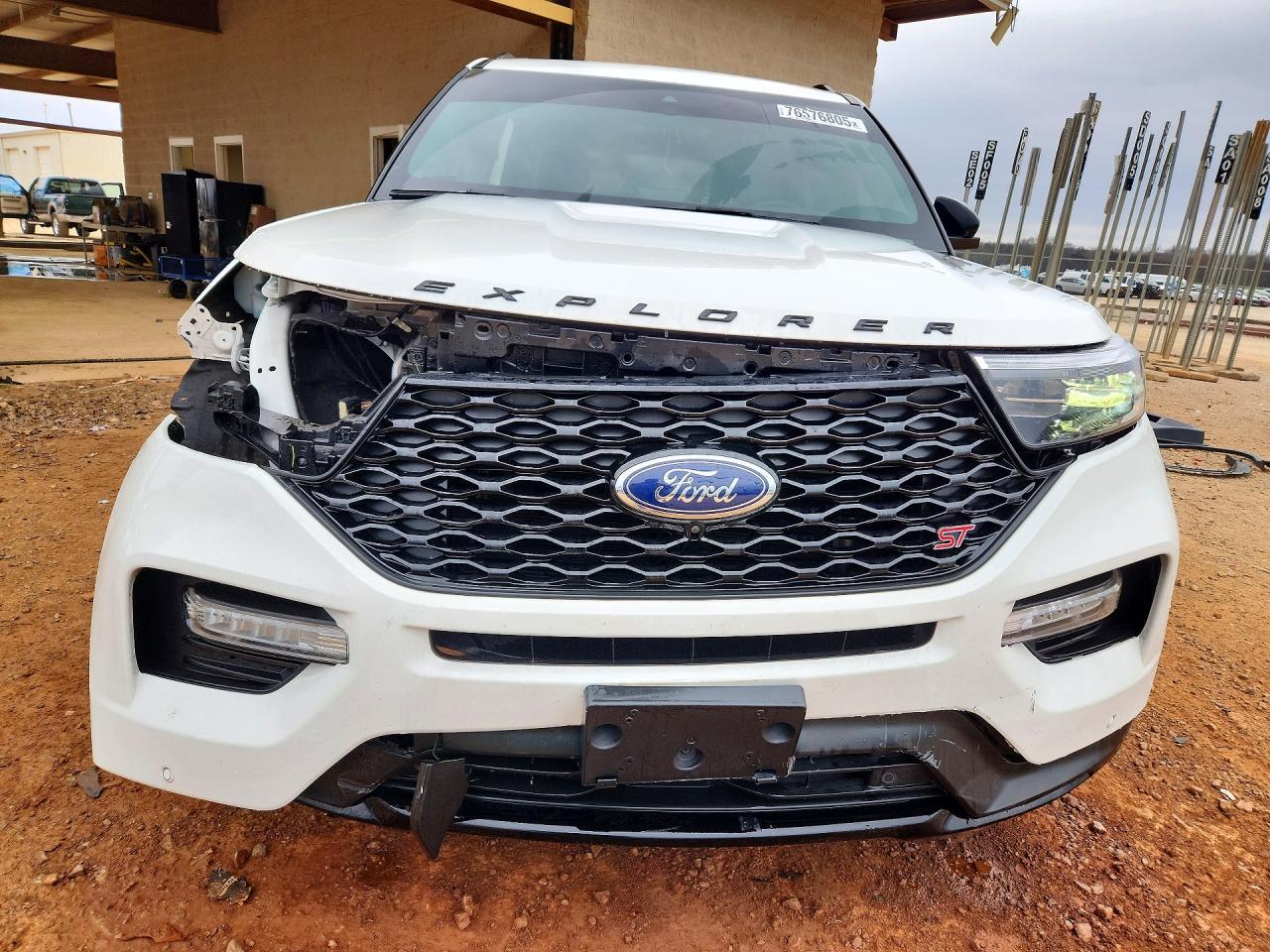 2023 Ford Explorer St - Image 5