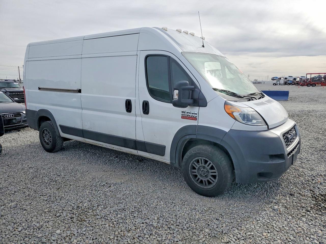 2020 Ram Promaster 2500 Delivery Van - Image 4