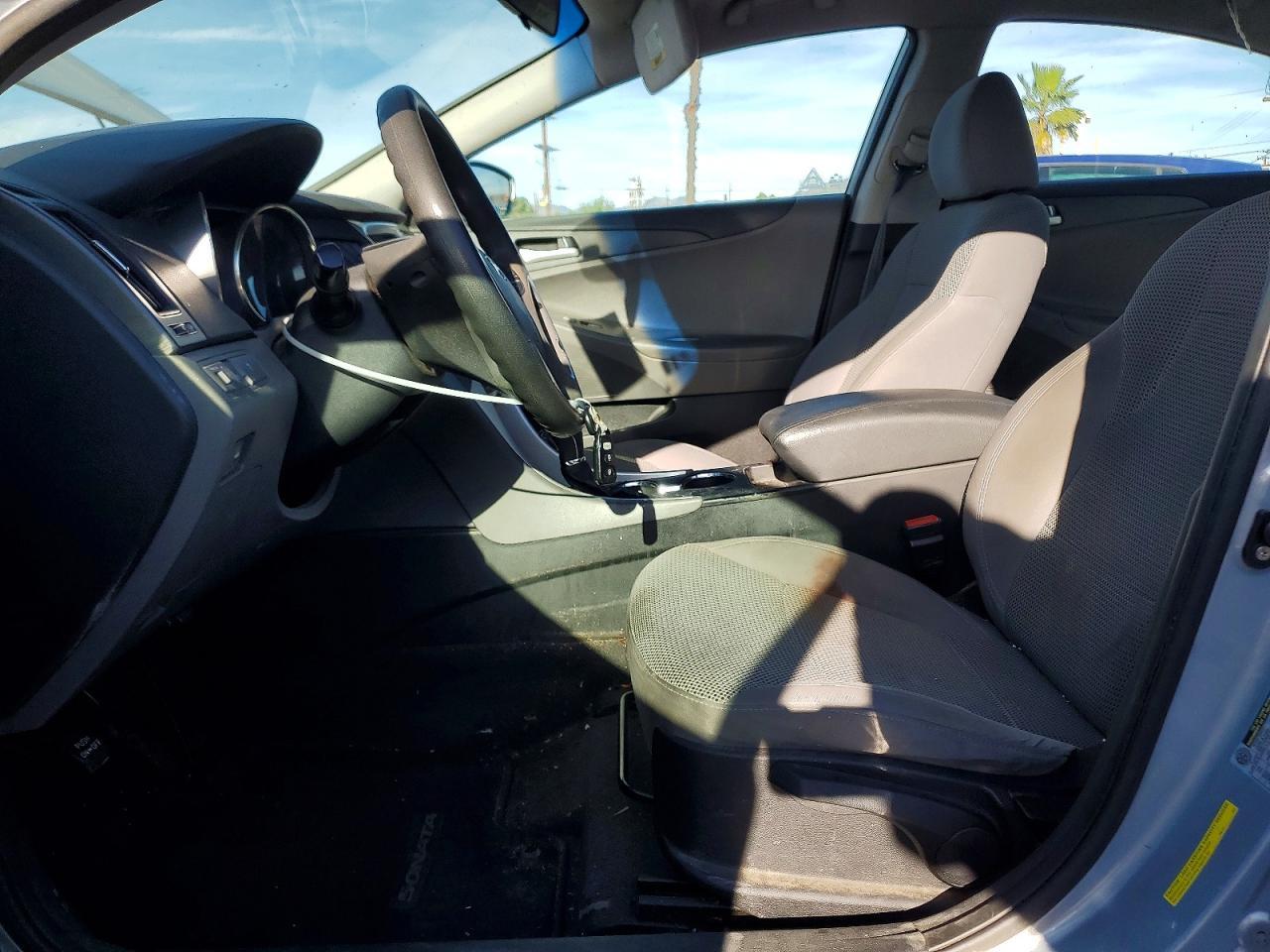 2011 Hyundai Sonata Gls - Image 7