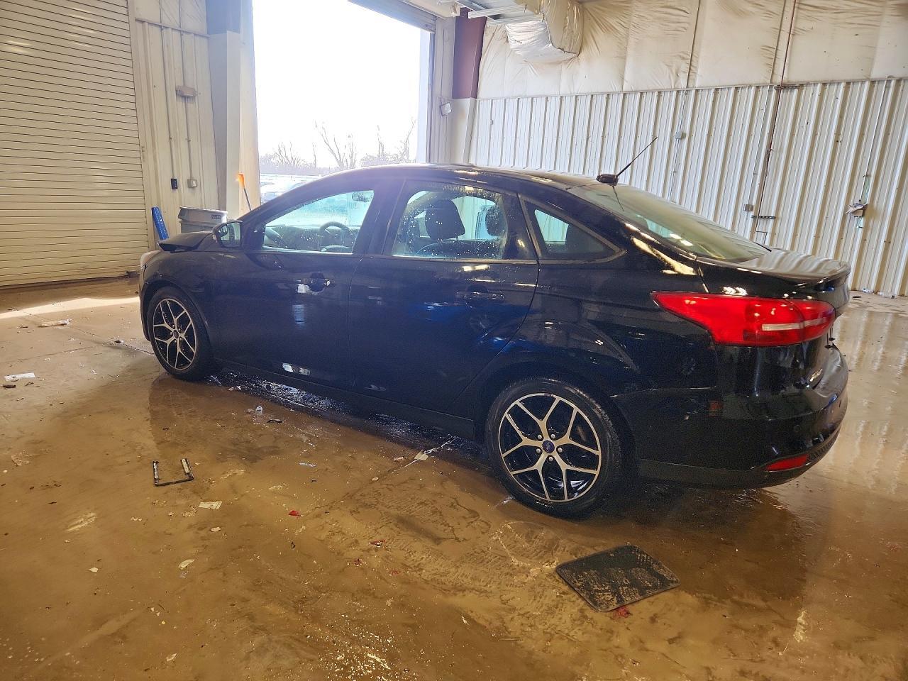 2017 Ford Focus Sel - Image 2