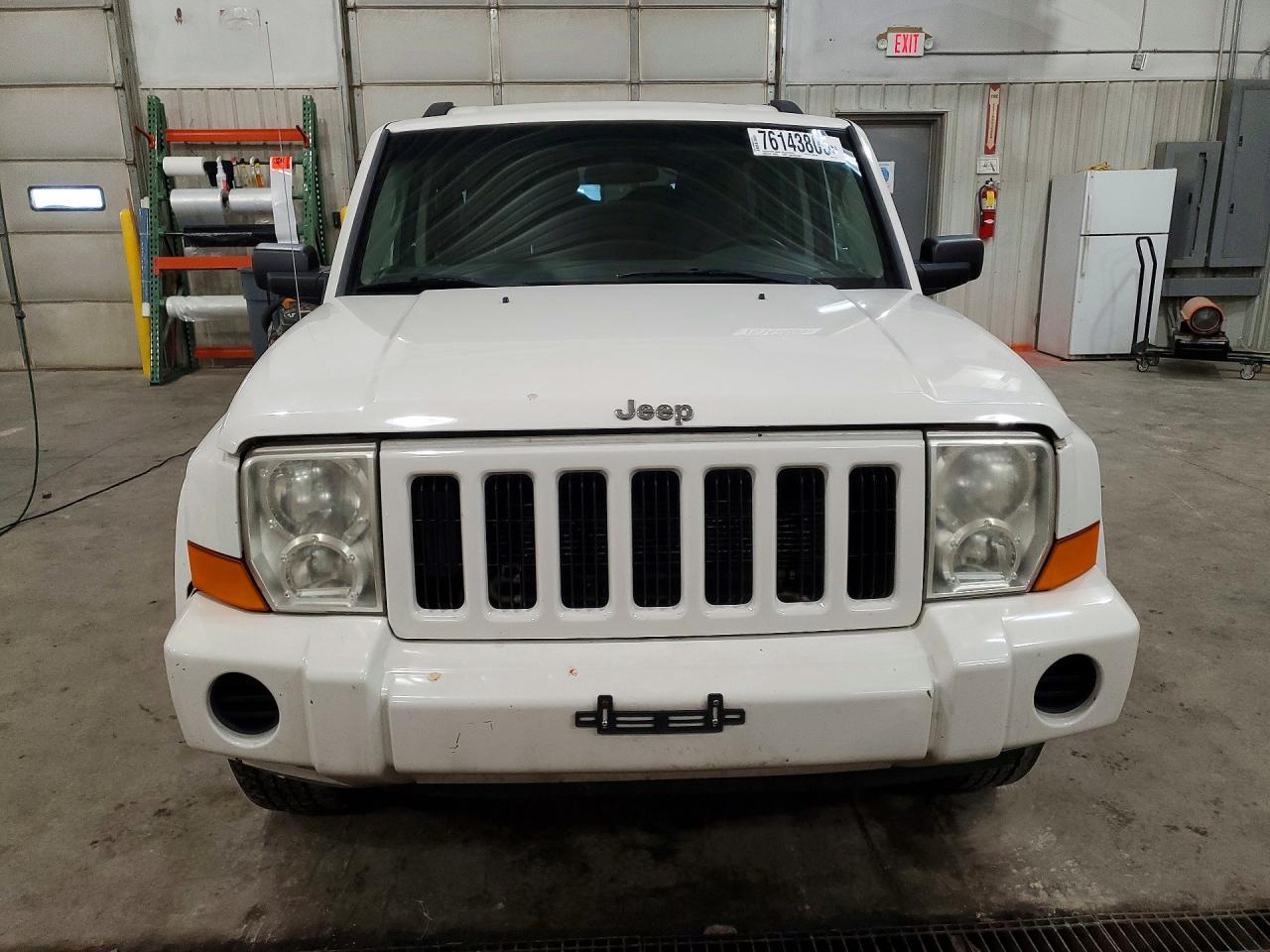 2006 Jeep Commander - Фото 5