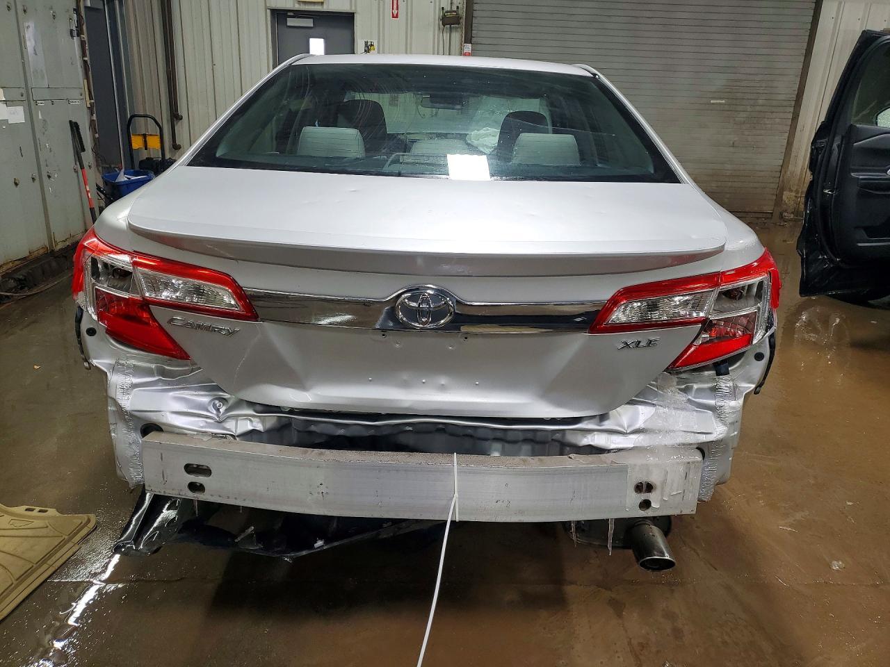 2012 Toyota Camry Xle - Фото 6