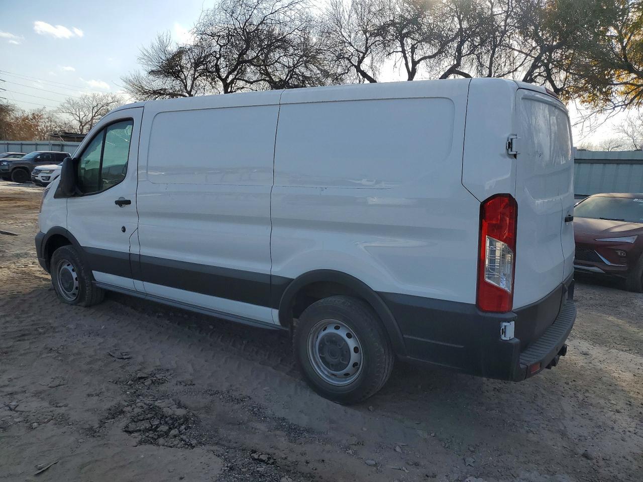 2023 Ford Transit T-250 Utility / Service Van - Фото 2