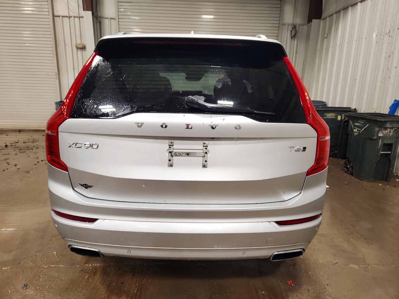 2017 Volvo Xc90 T6 - Image 6