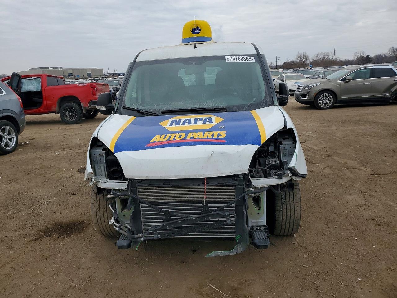 2021 Ram Promaster 3500 Delivery Van - Фото 5