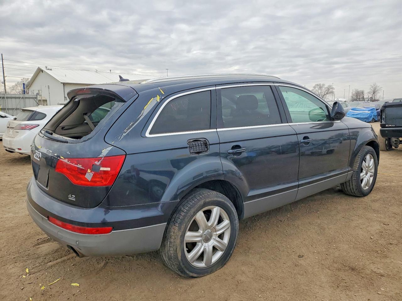 2007 Audi Q7 4.2 Quattro - Image 3