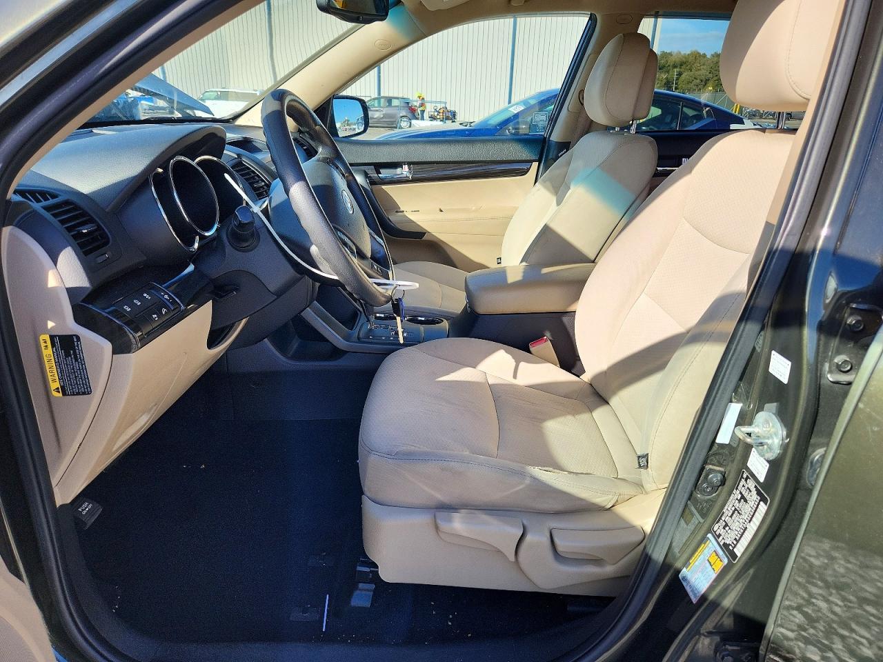2012 Kia Sorento Base - Image 7