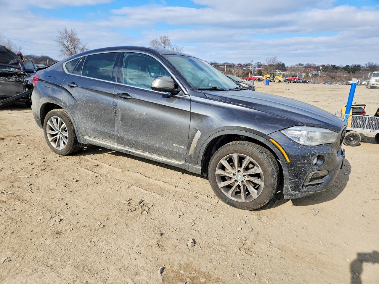2016 BMW X6 xDrive35I - Фото 4