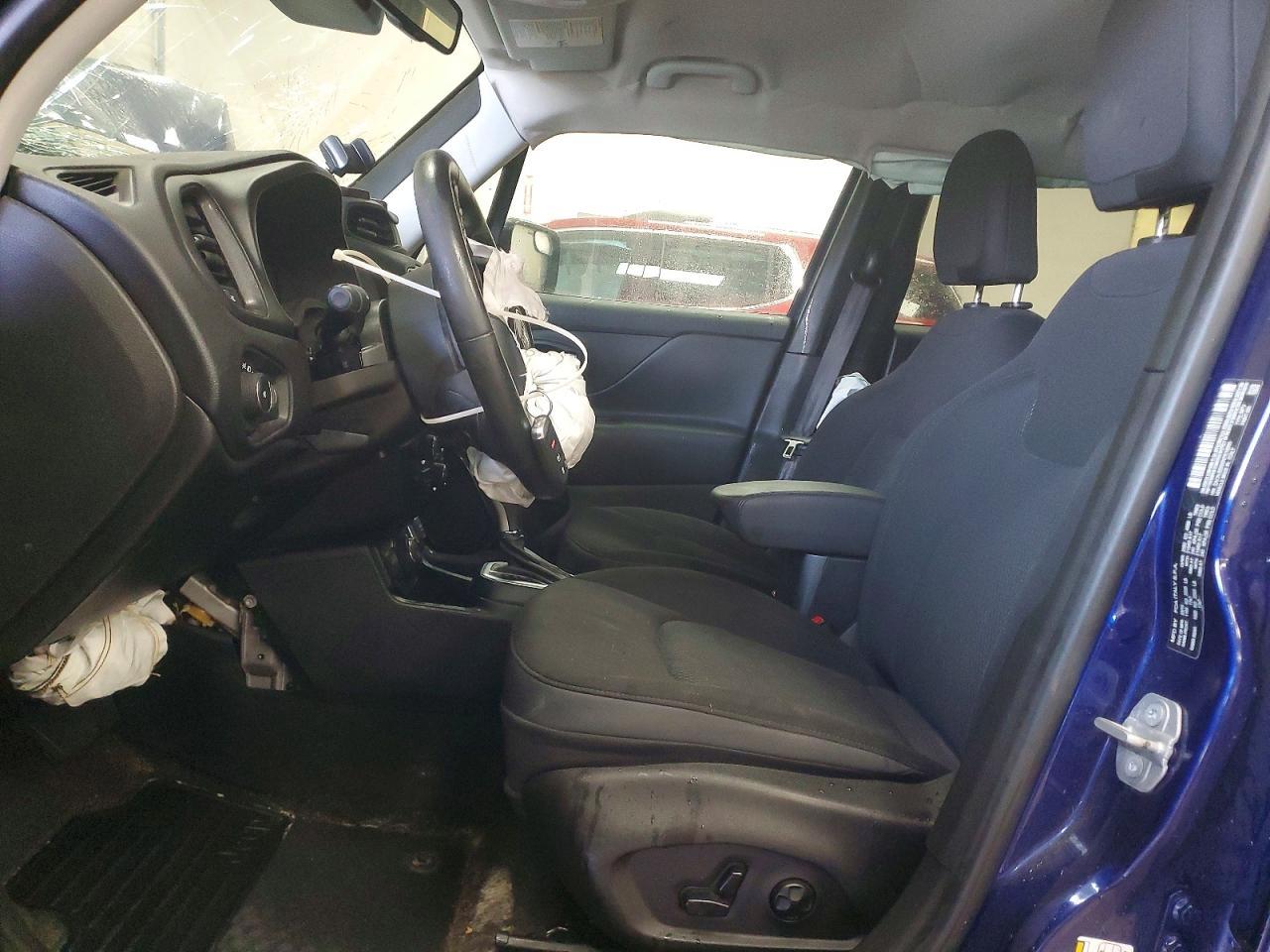 2019 Jeep Renegade Latitude - Image 7
