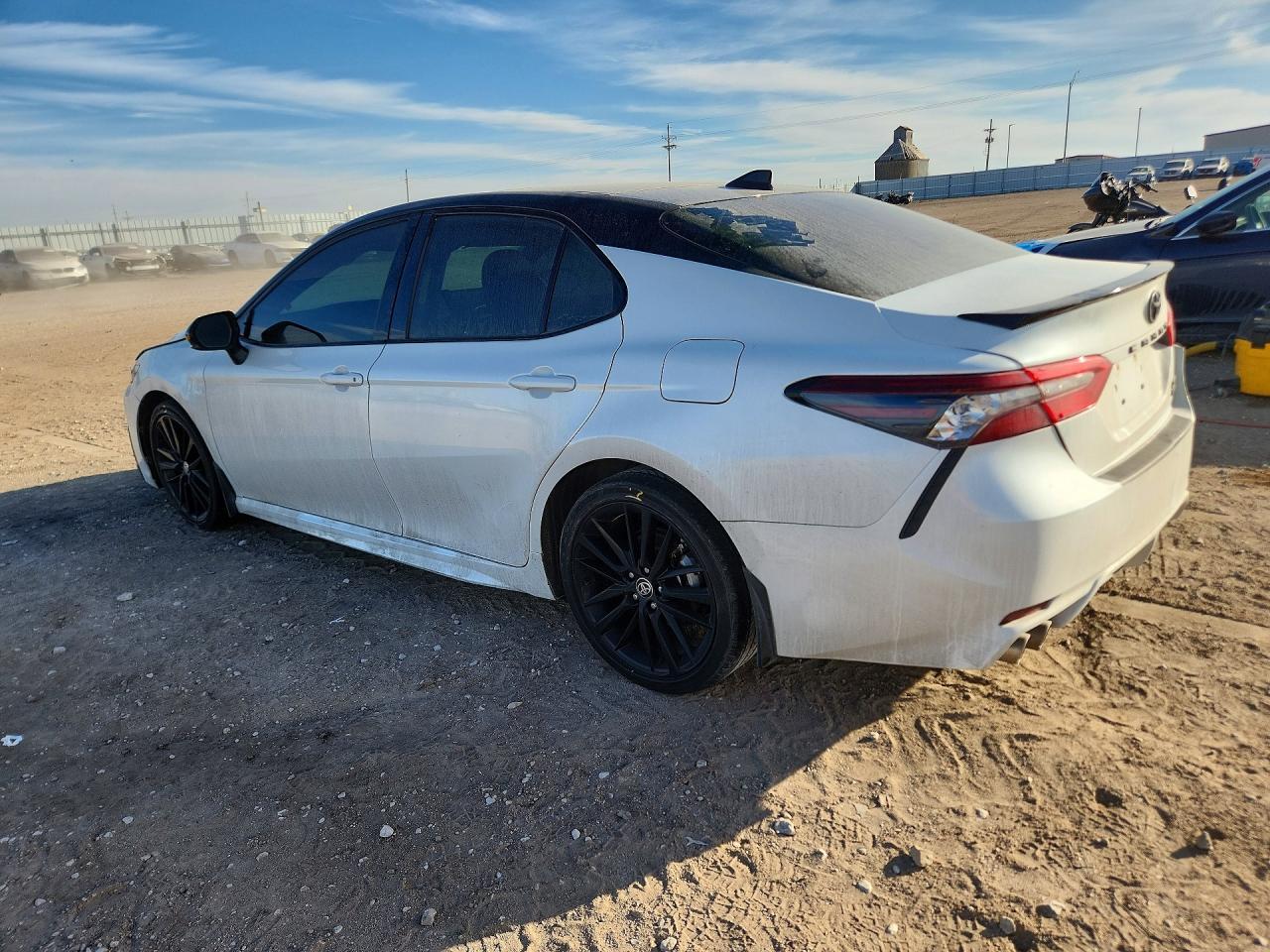 2023 Toyota Camry Xse - Image 2