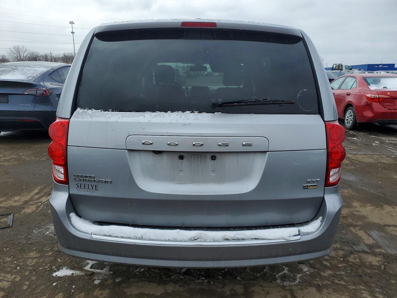 2019 Dodge Grand Caravan Sxt - Image 6