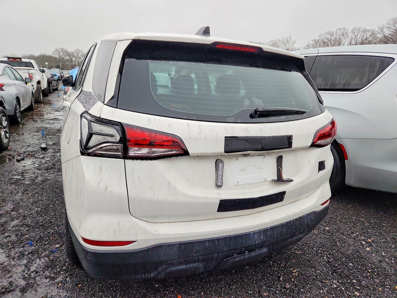 2023 Chevrolet Equinox Ls - Фото 6