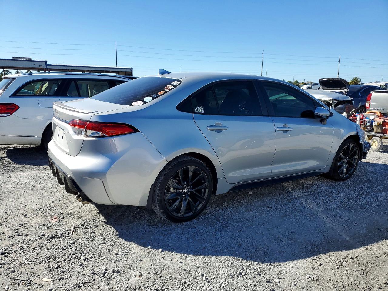 2025 Toyota Corolla Se - Фото 3