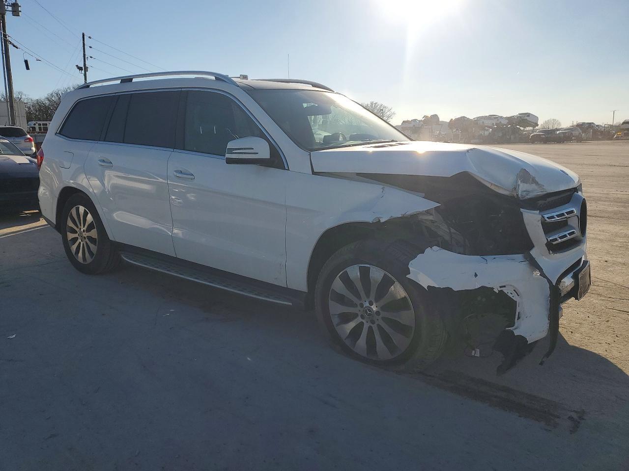 2018 Mercedes-Benz Gls 450 4Matic - Image 4