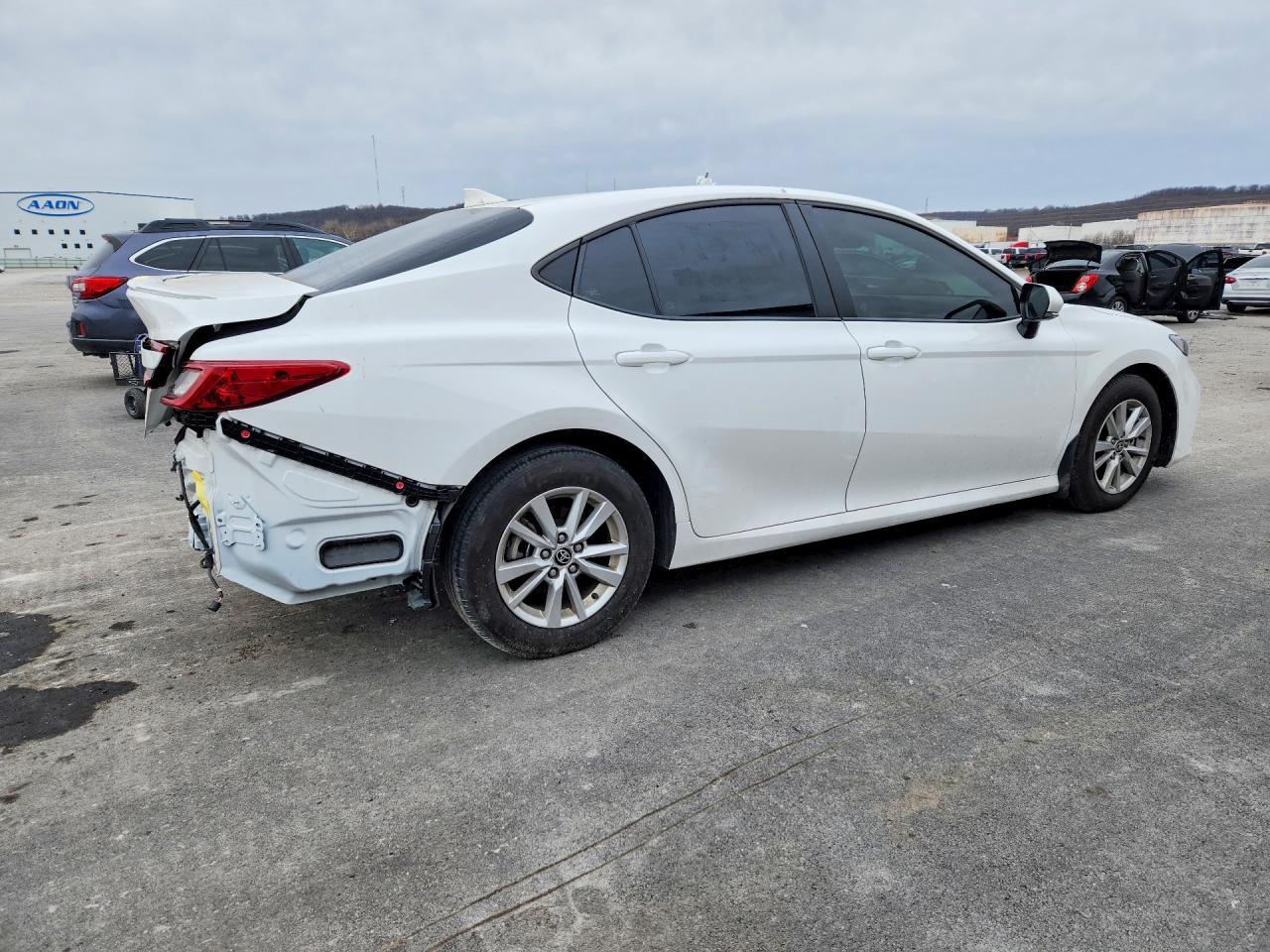 2025 Toyota Camry Xse - Фото 3