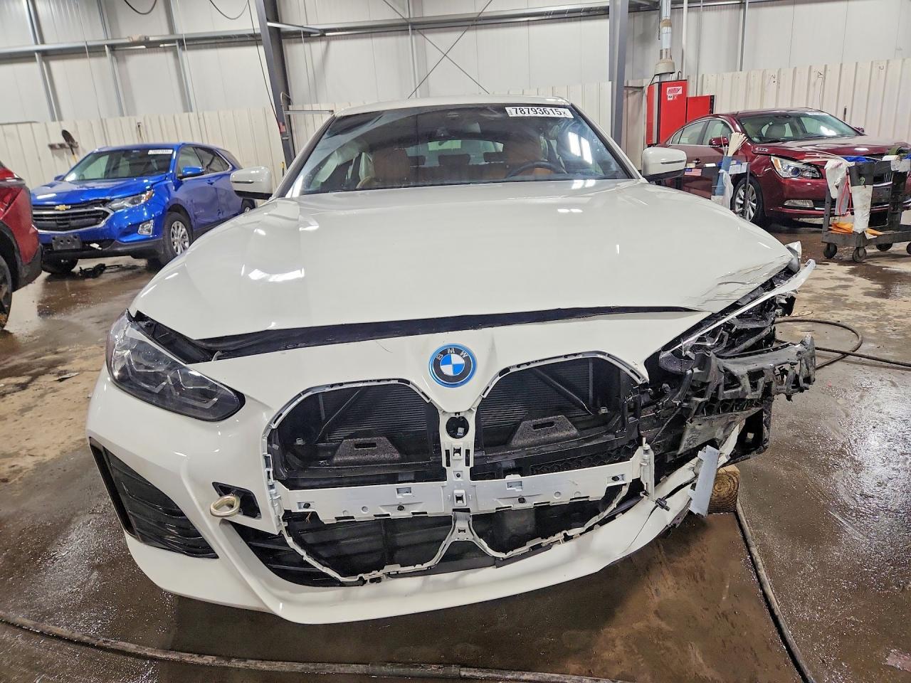 2024 BMW I4 xDrive 40 - Фото 5