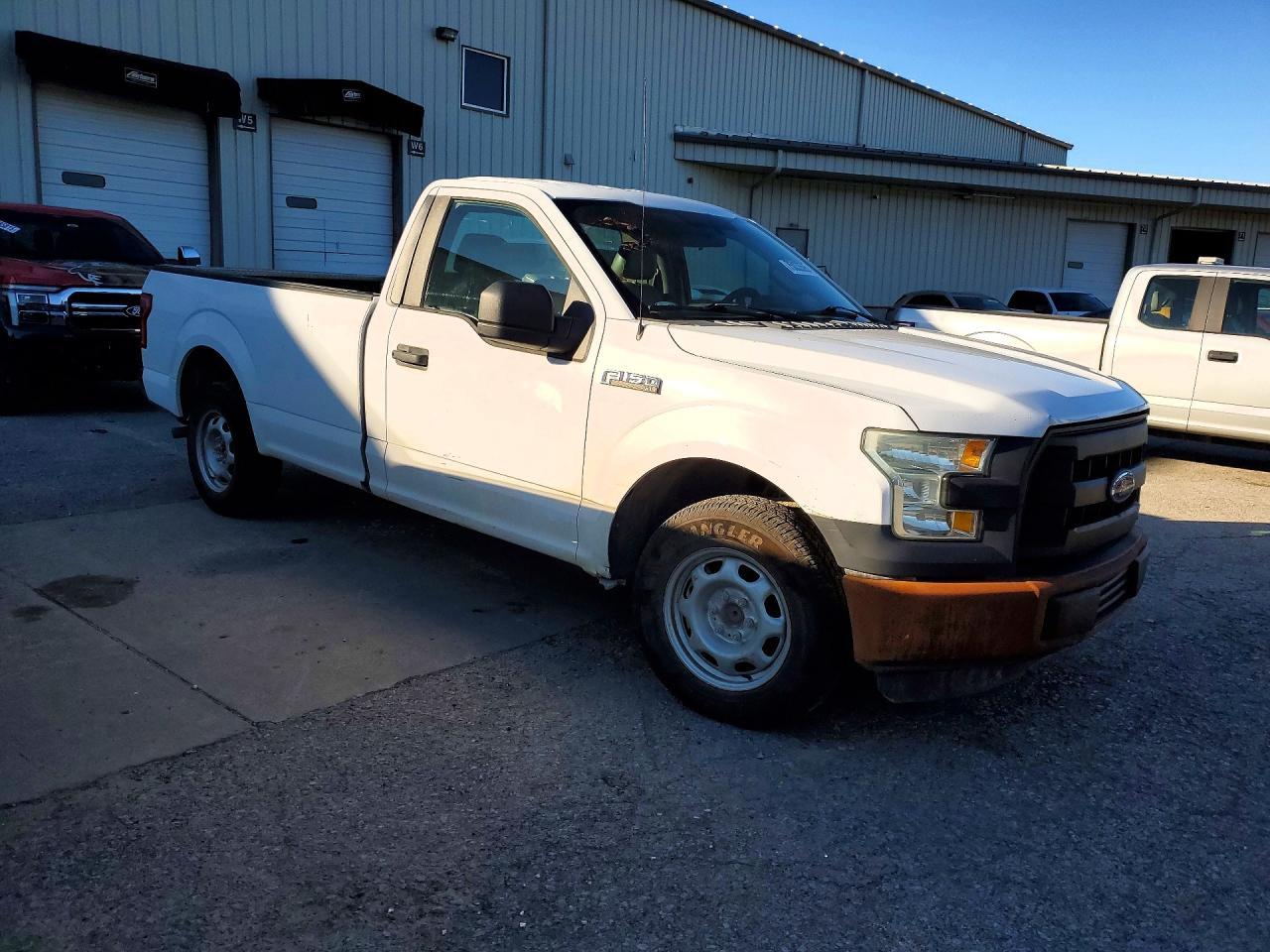 2016 Ford F150 - Image 4