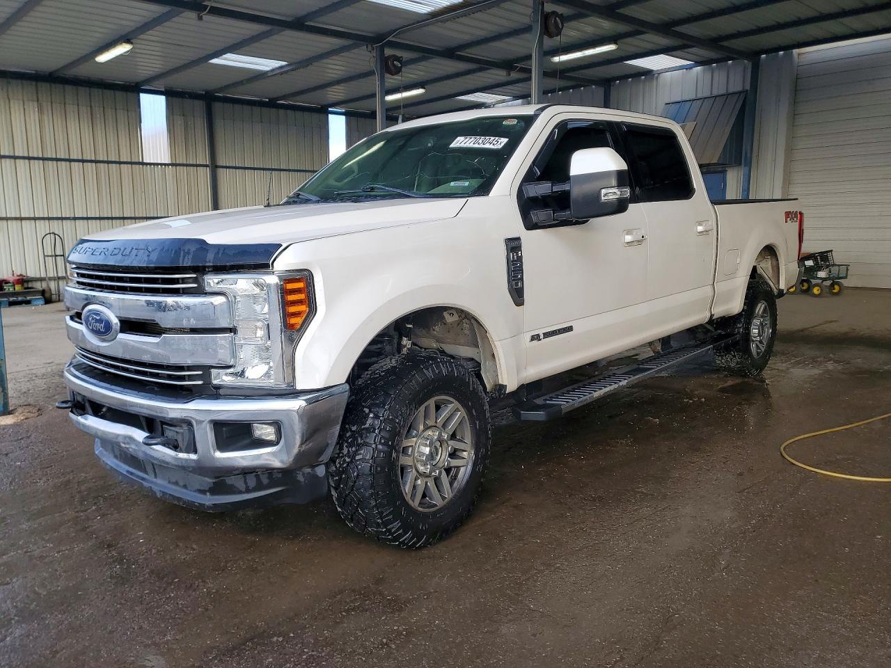 2019 Ford F250 Lariat 4Wd 6.7L V8 Tdsl Crew Cab