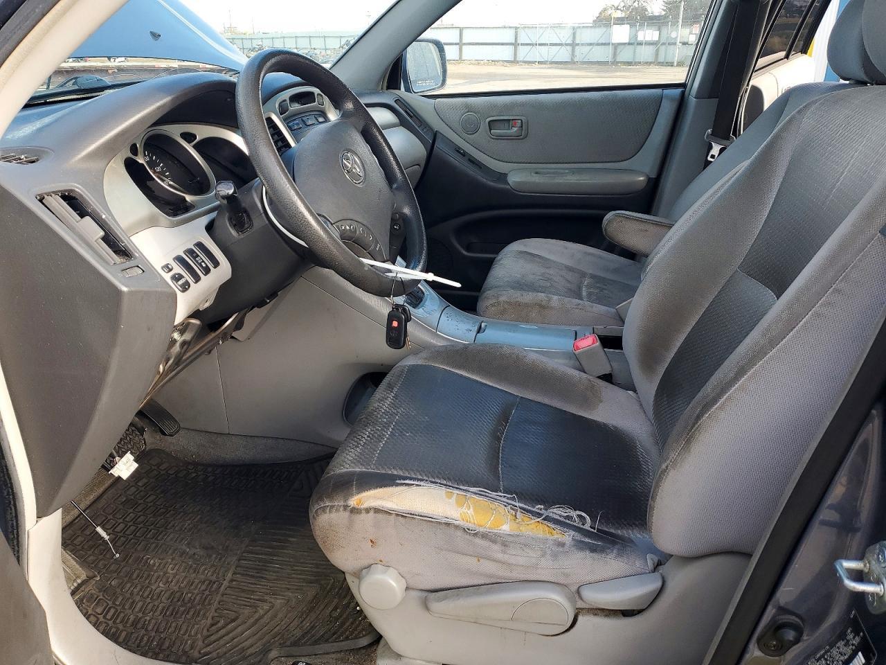 2005 Toyota Highlander Limited - Image 7