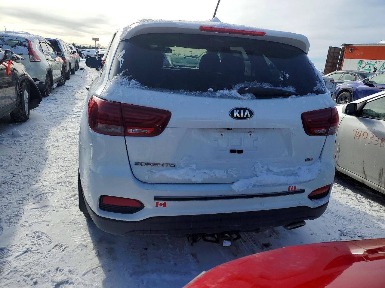 2020 Kia Sorento L - Image 6