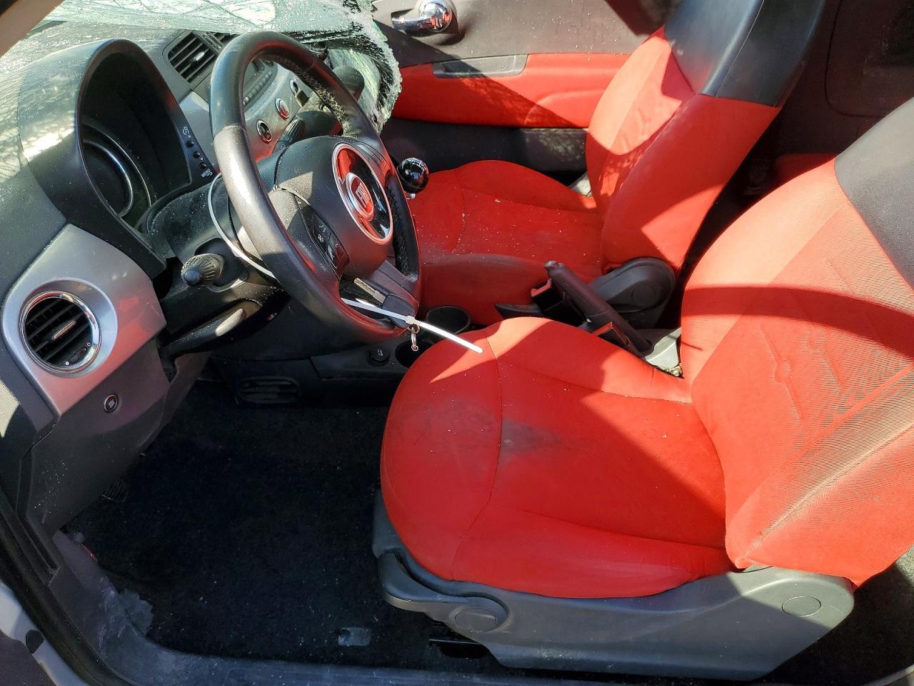2015 Fiat 500 Pop - Фото 7