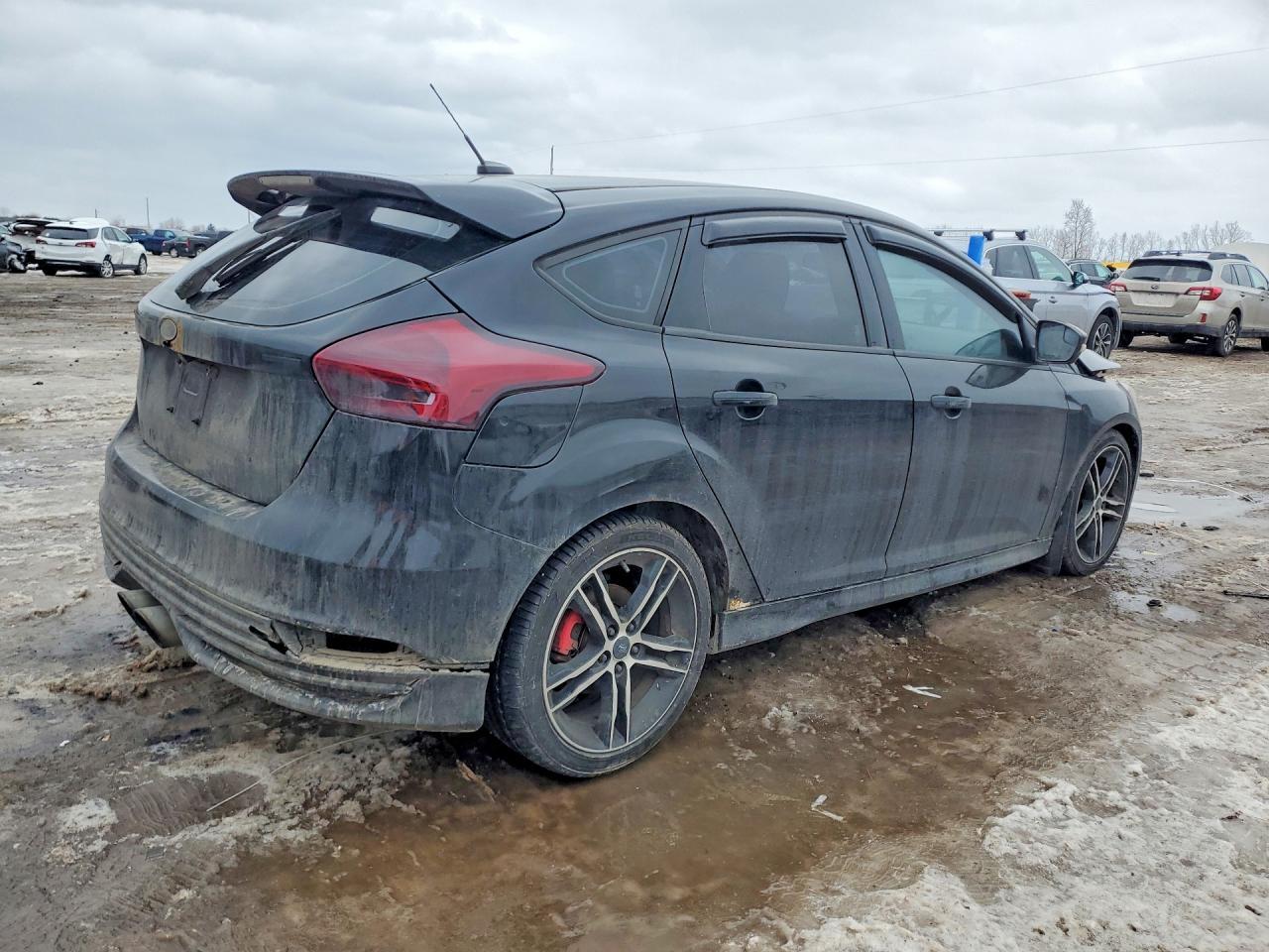 2016 Ford Focus St - Фото 3