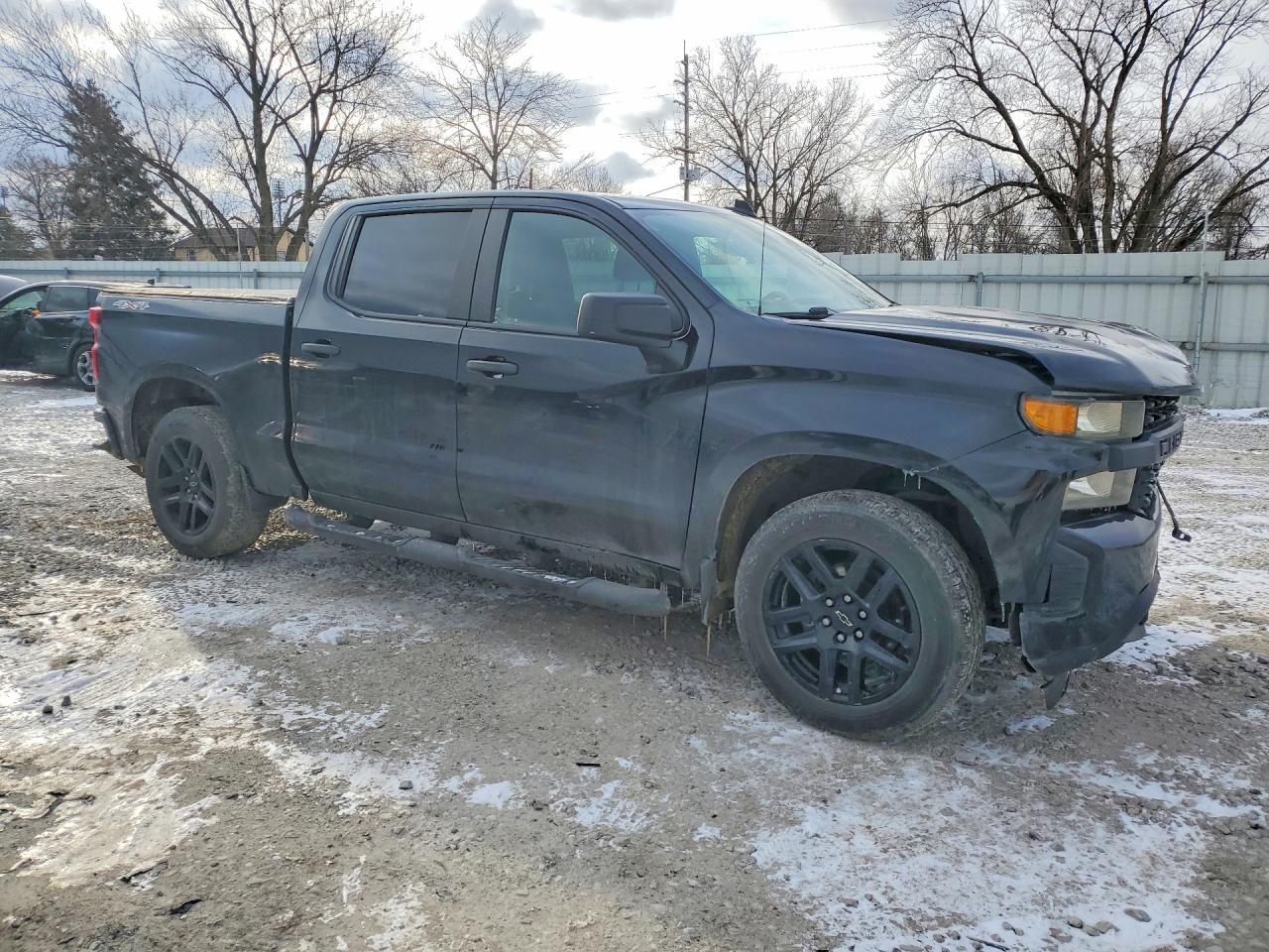 2022 Chevrolet Silverado Ltd K1500 Custom - Фото 4