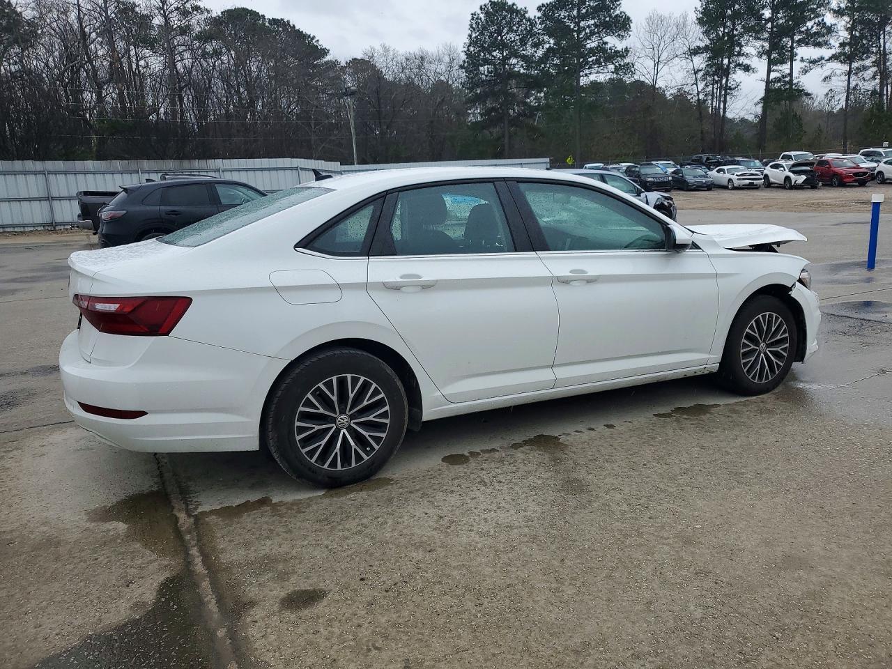 2021 Volkswagen Jetta S - Фото 3