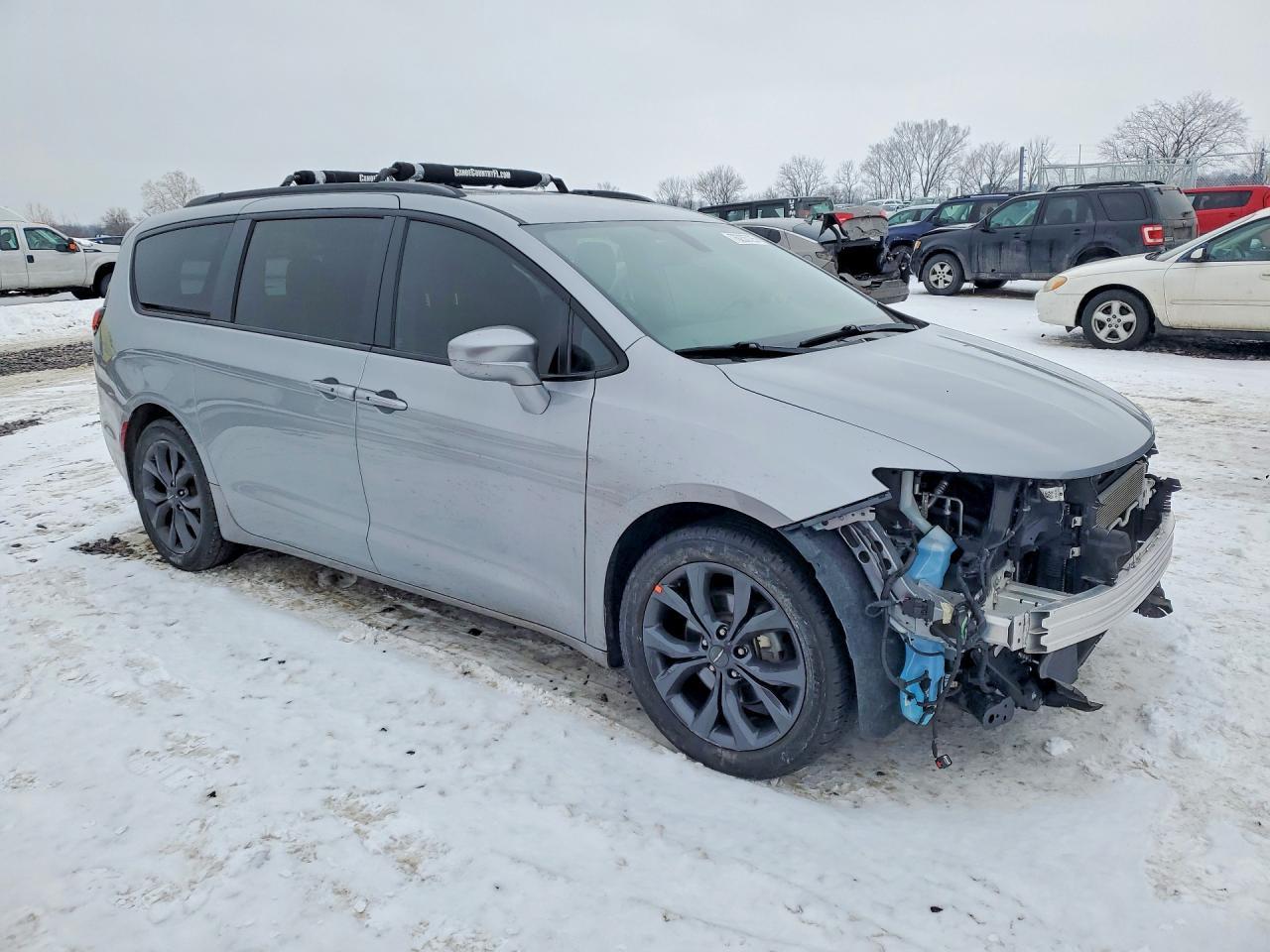 2020 Chrysler Pacifica Touring L Plus - Image 4