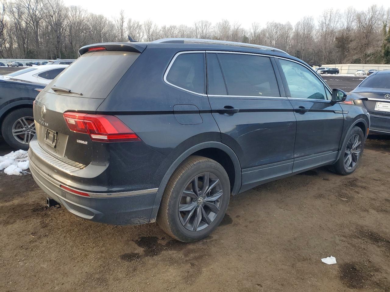 2023 Volkswagen Tiguan Se - Фото 3
