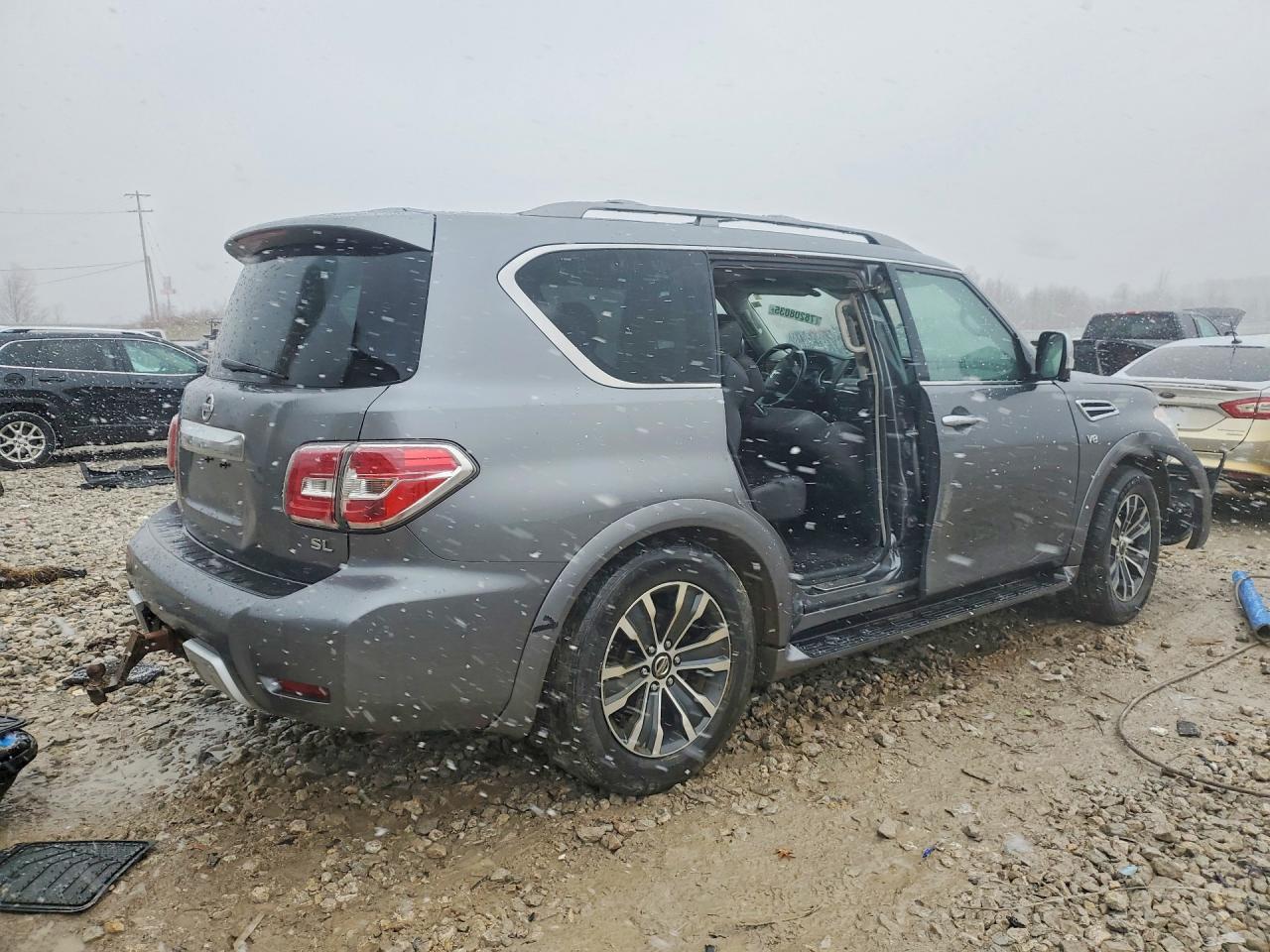 2018 Nissan Armada Sl - Фото 3