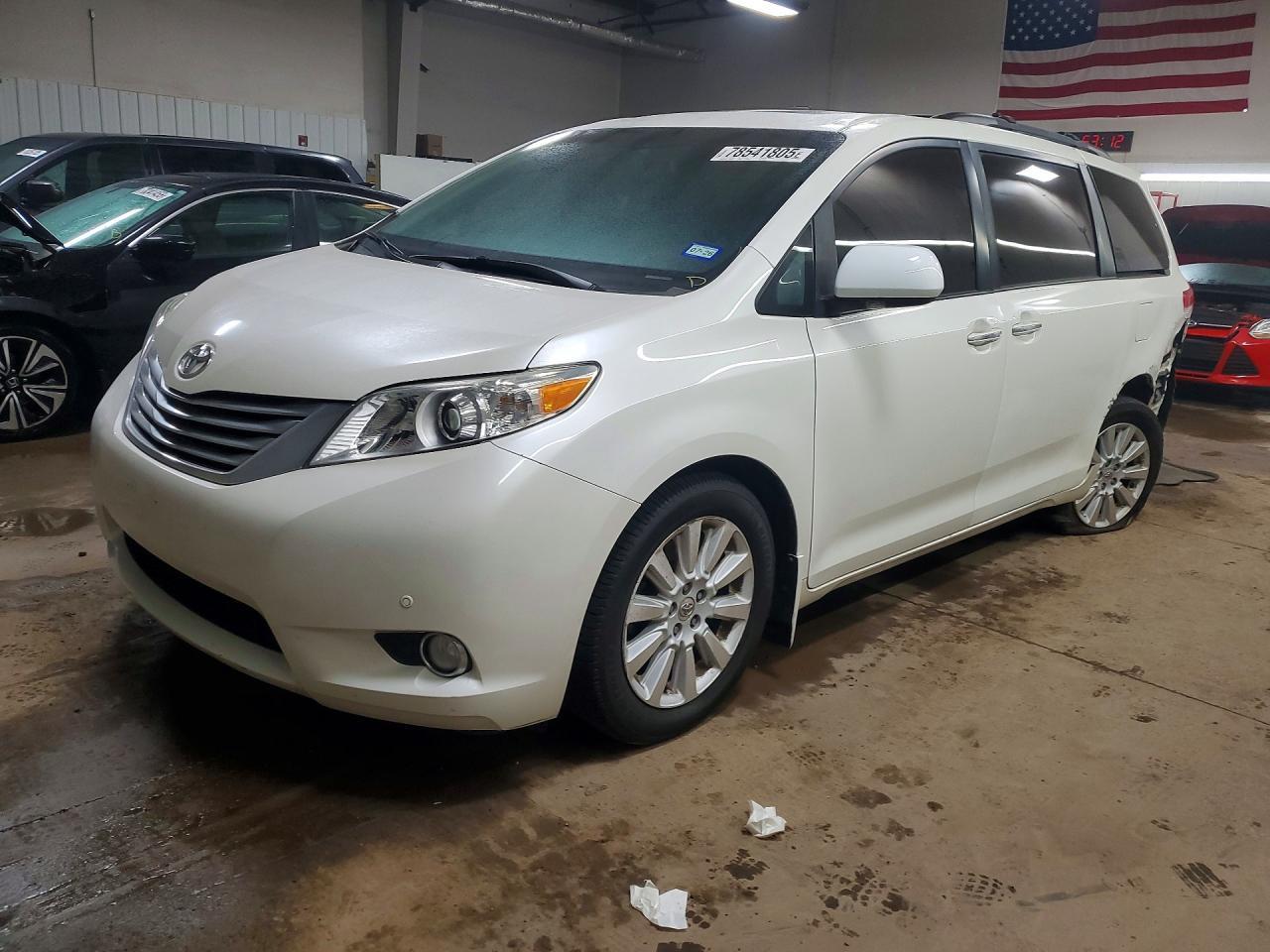 2012 Toyota Sienna Limited 7-Passenger