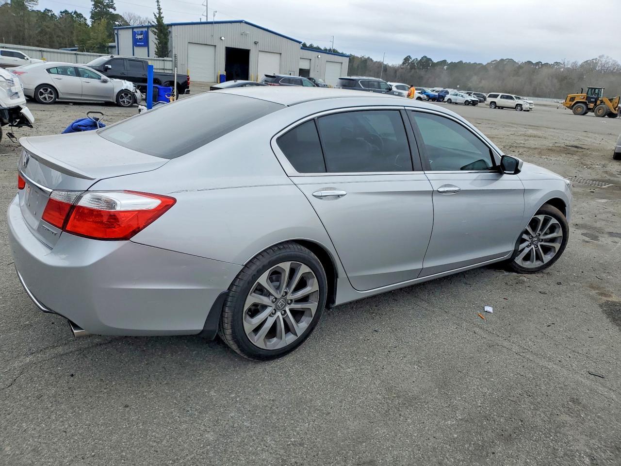 2013 Honda Accord Sport - Image 3