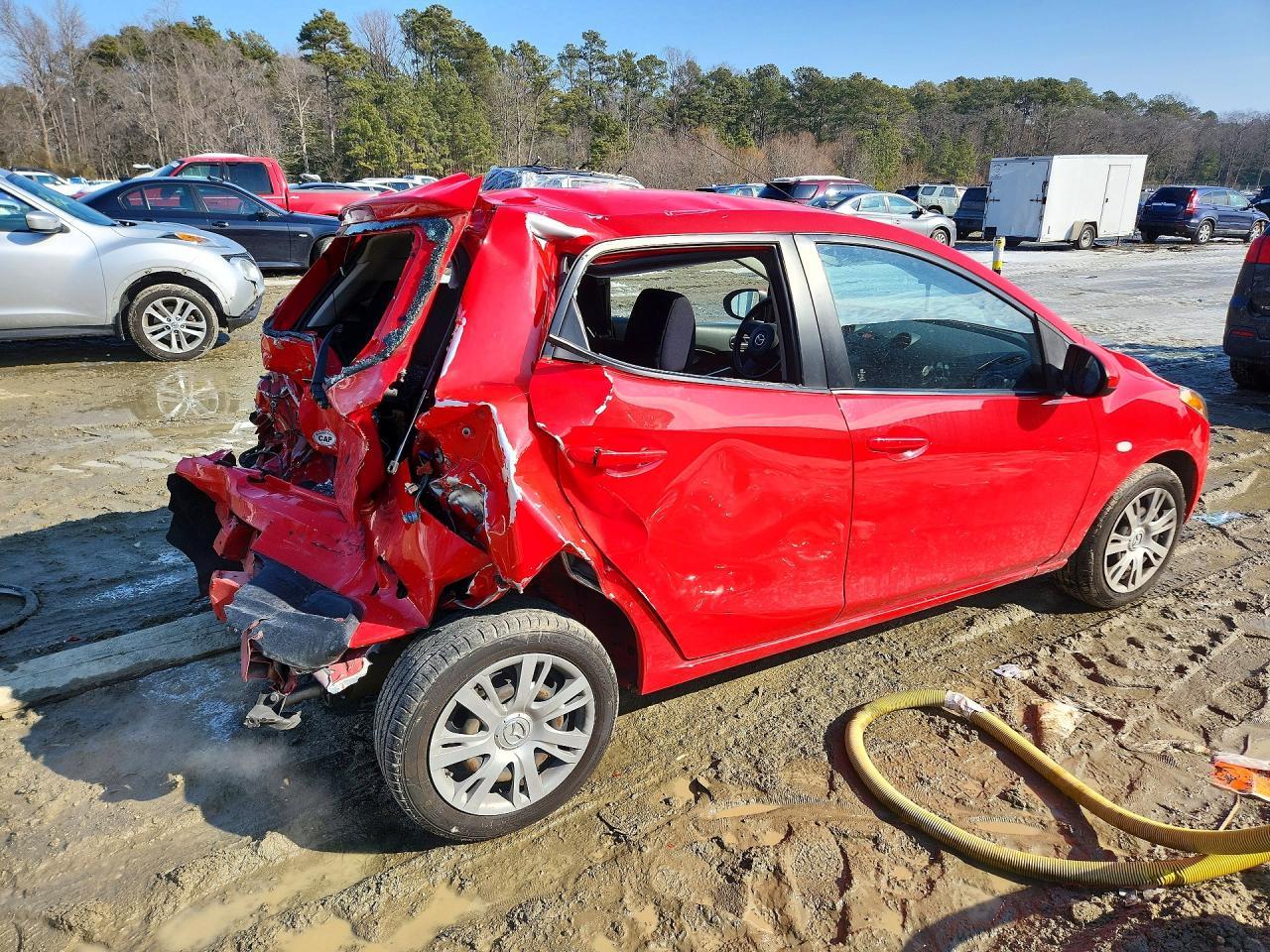 2014 Mazda Mazda2 Sport - Фото 3