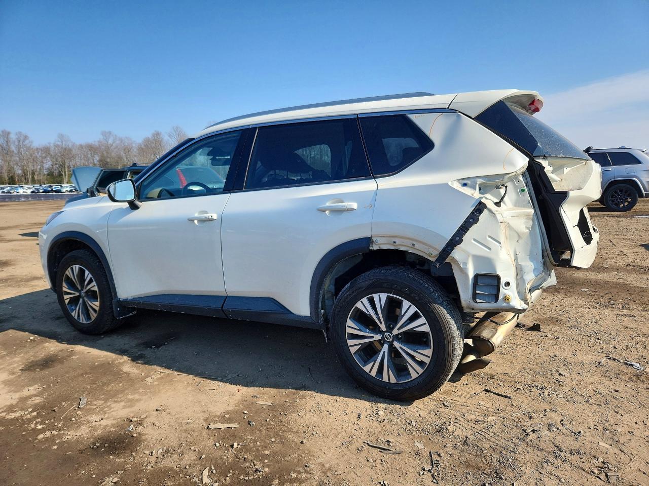 2021 Nissan Rogue Sv - Фото 2