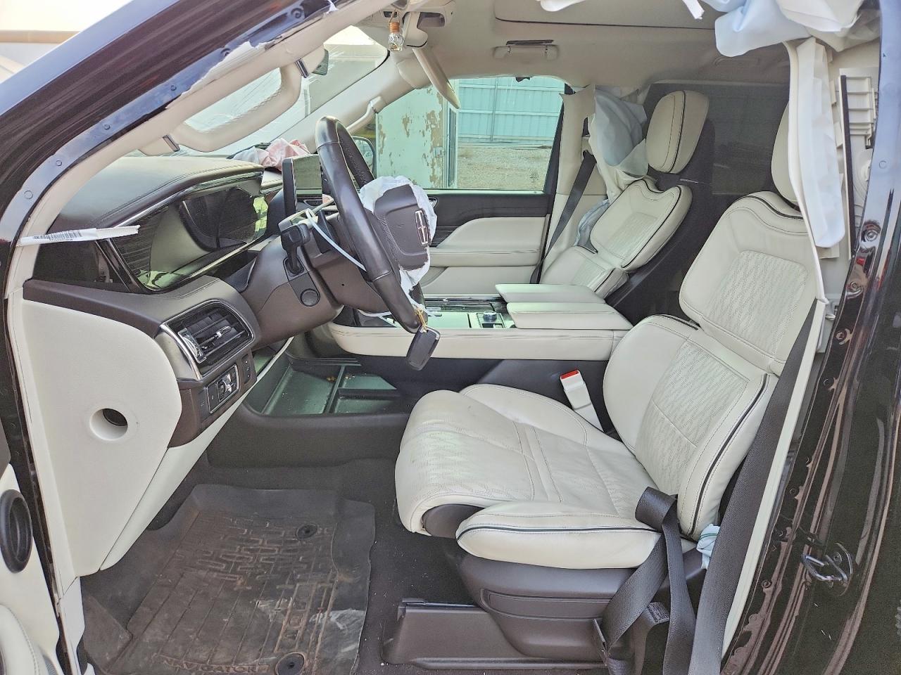 2022 Lincoln Navigator L Black Label - Image 7