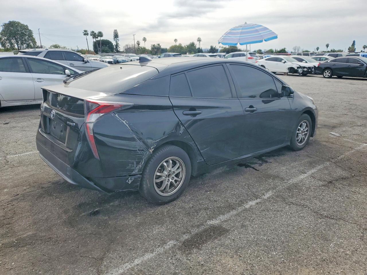 2017 Toyota Prius - Фото 3