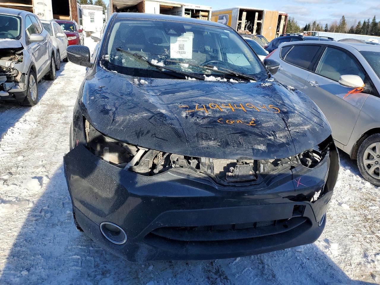 2019 Nissan Rogue Sport S - Image 5