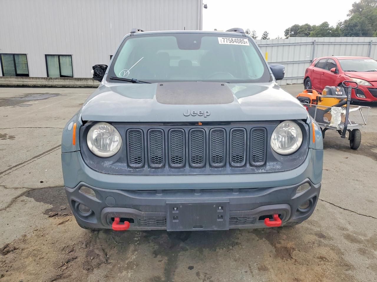 2015 Jeep Renegade Trailhawk - Фото 5