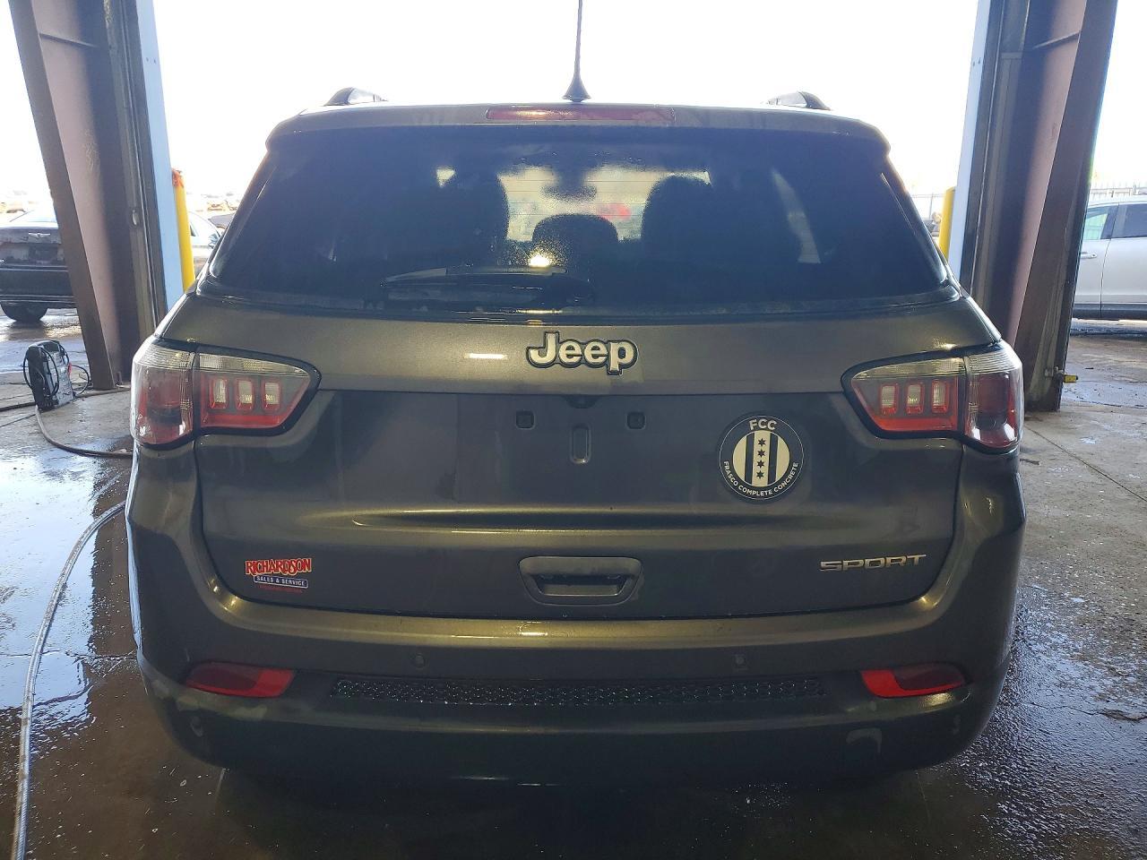 2018 Jeep Compass Sport - Фото 6