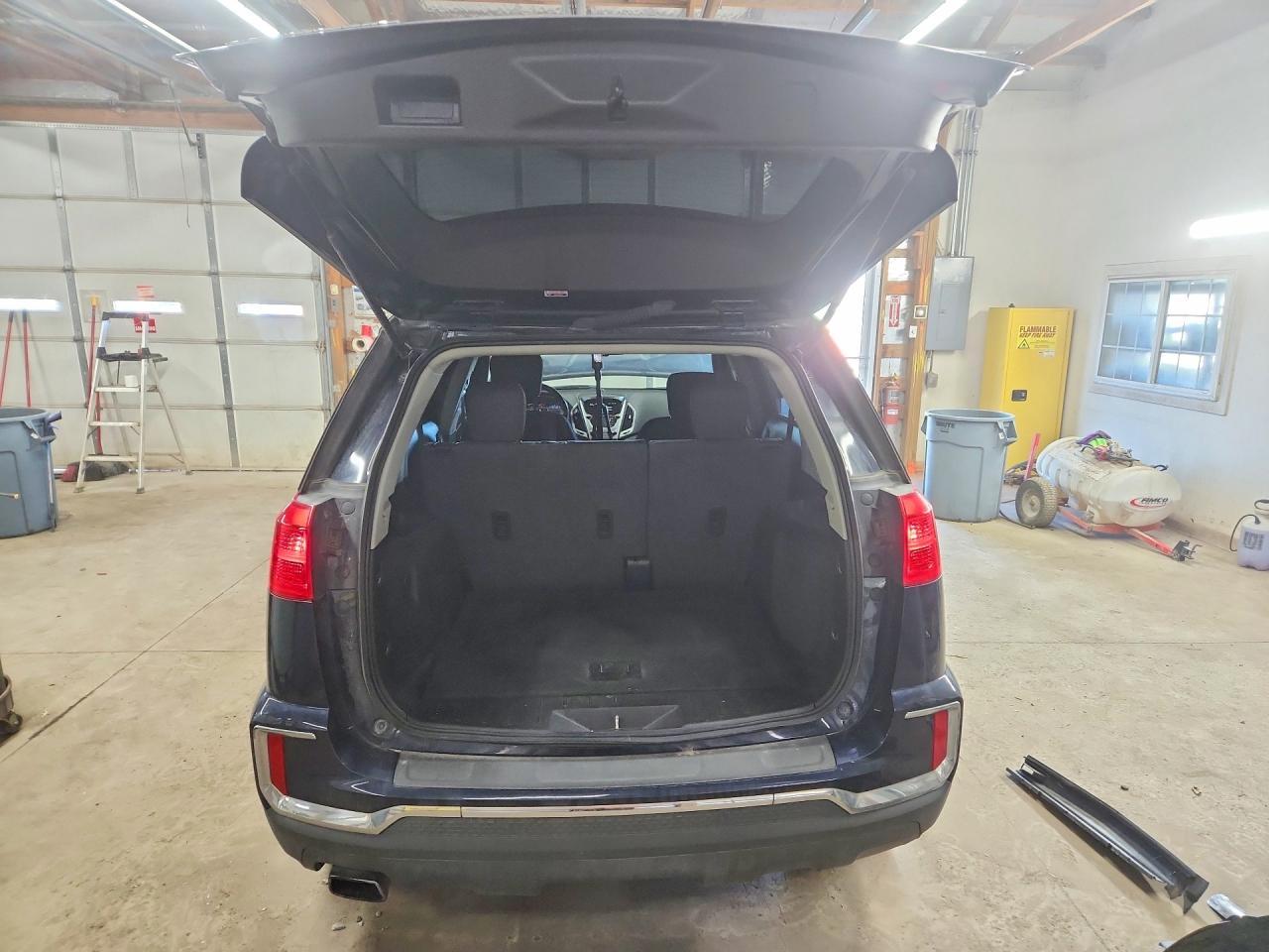 2017 GMC Terrain Sle - Image 6