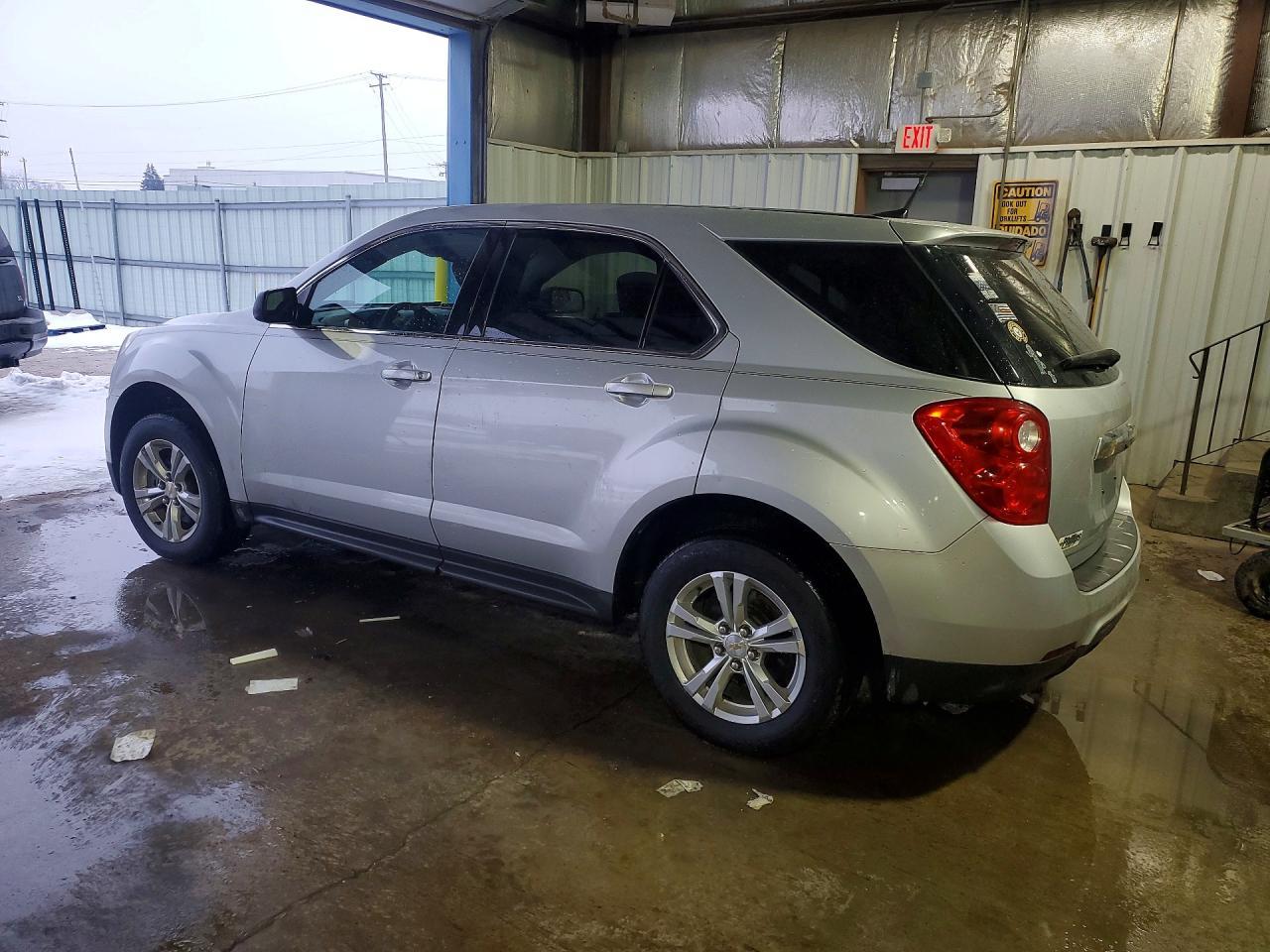 2011 Chevrolet Equinox Ls - Фото 2