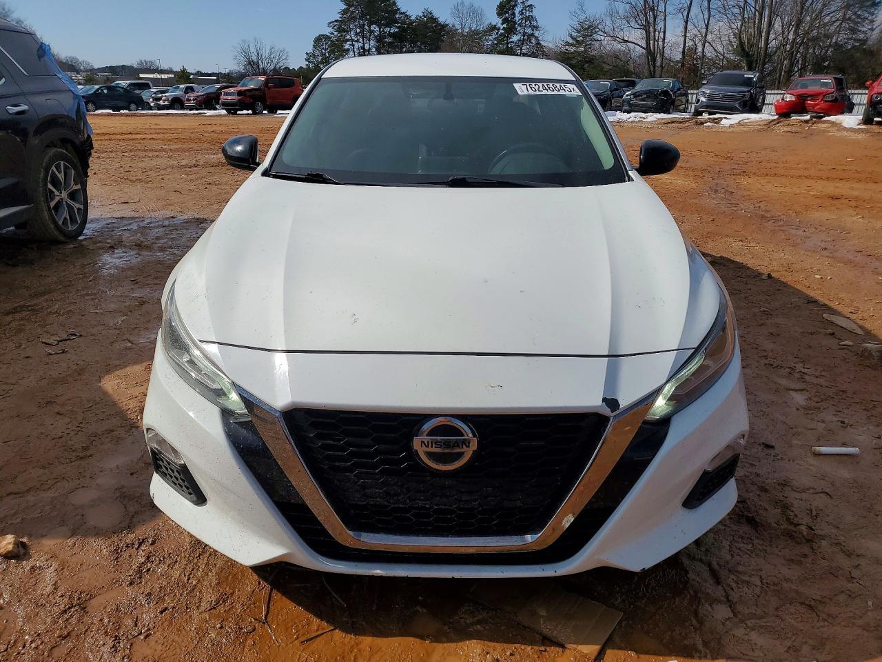2019 Nissan Altima Sr - Фото 5