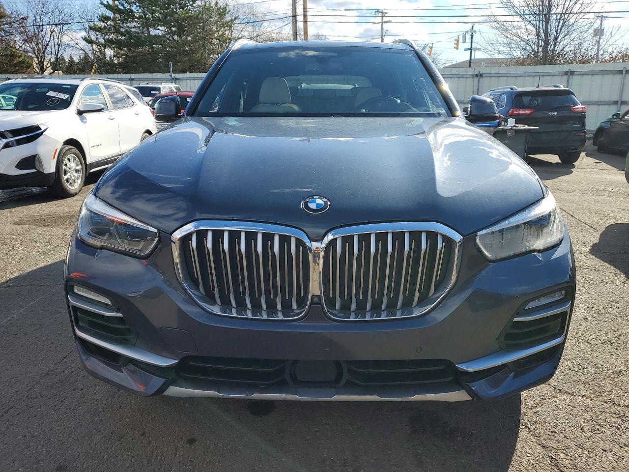 2019 BMW X5 xDrive50I - Image 5
