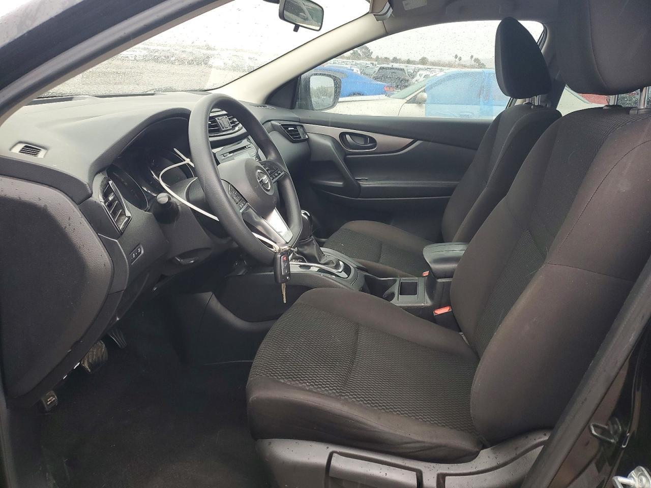 2018 Nissan Rogue Sport S - Image 7